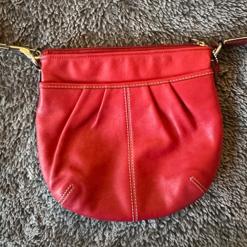 COACH Slingback Leather Crossbody Bag - Picture 11 of 11